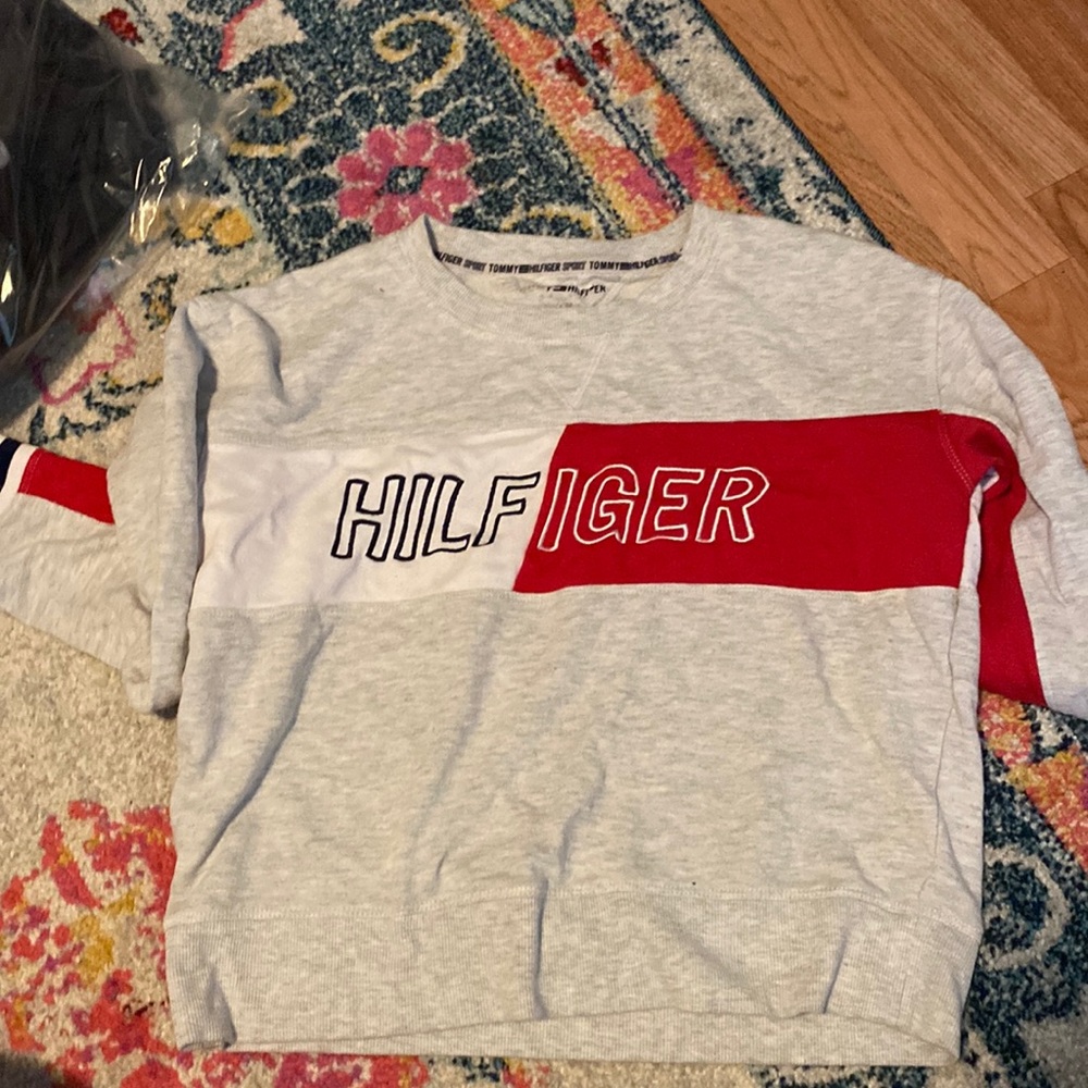 Womens sweatshirts